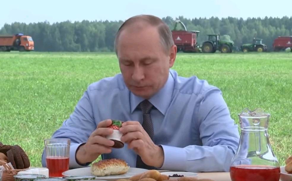 Кремлевский шеф-повар перечислил любимые блюда Владимира Путина