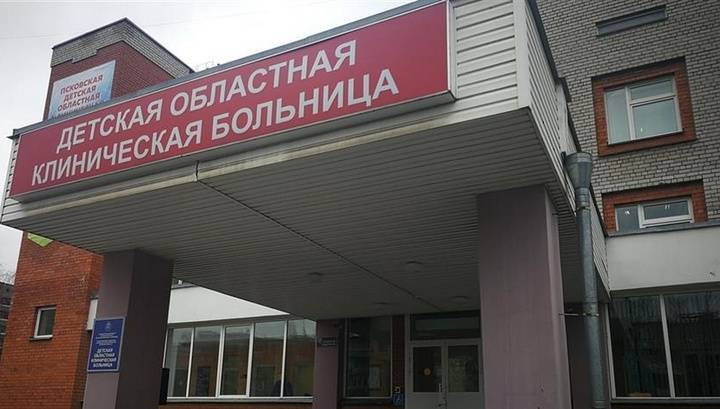 Отец юной пациентки пырнул детского врача в псковской больнице