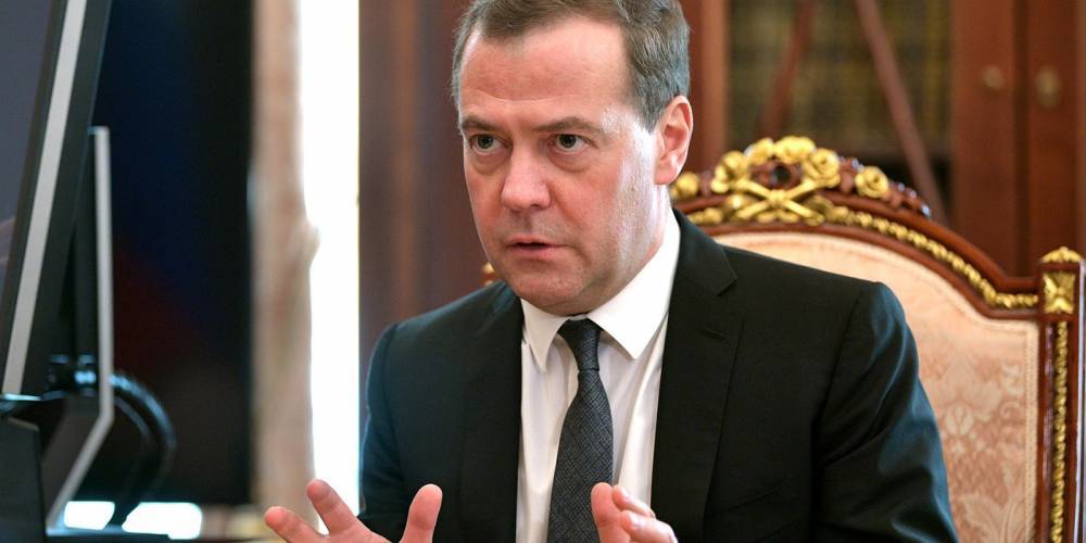Медведев исключил вариант, при котором Россия первой отменит контрсанкции