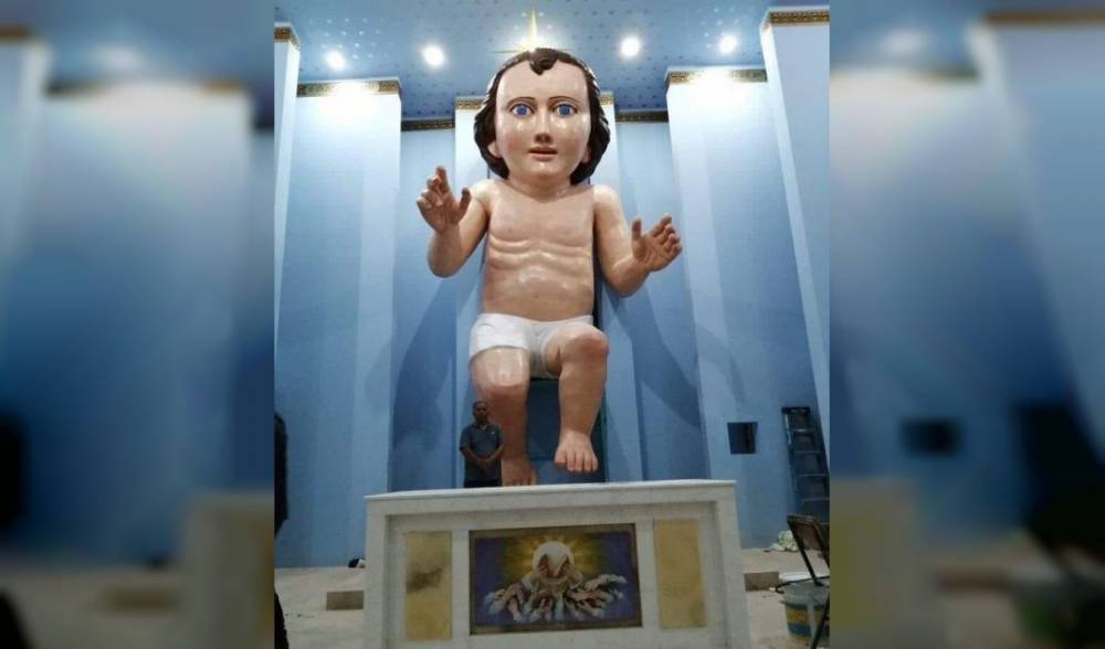 В Мексике установили самую большую скульптуру младенцу Иисусу, вид которой поражает