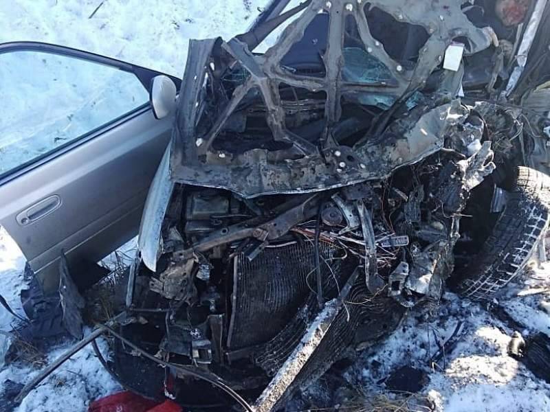 Жесткое ДТП на скользкой дороге в Приамурье: 5 человек погибли, двое пострадали