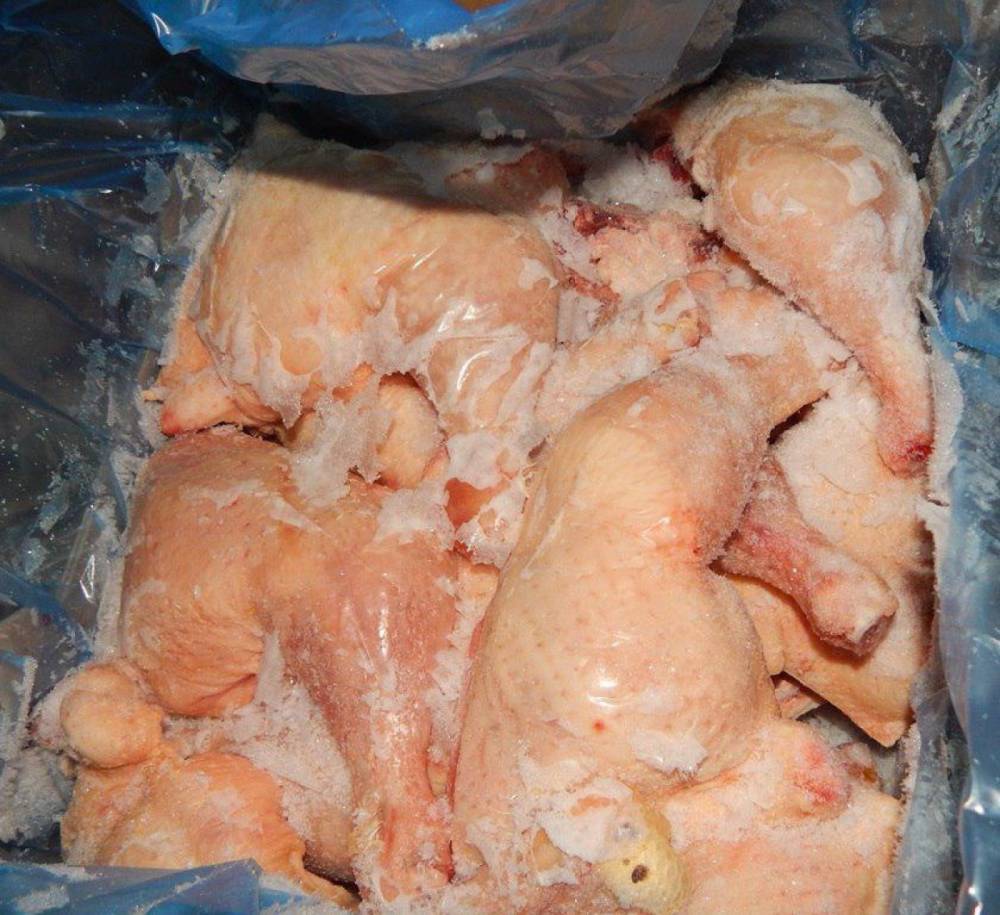 В Псковской области не пропустили 20 тонн курицы из Польши