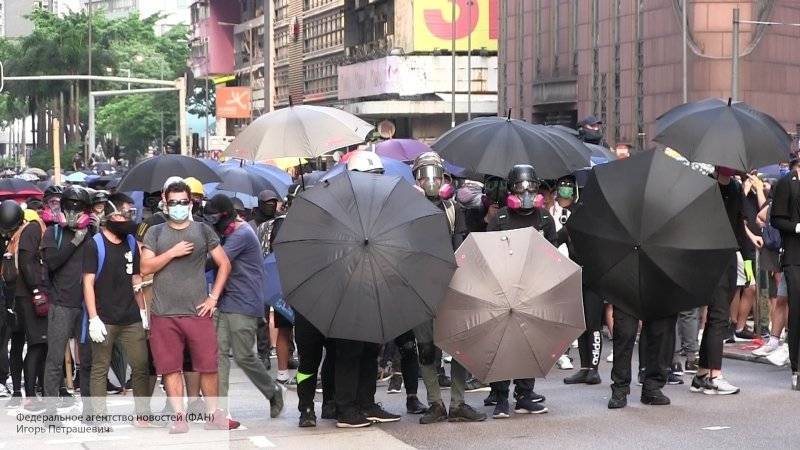 Лэ Юйчэн - Беспорядки в Гонконге были обусловлены вмешательством США, считают китайские дипломаты - politros.com - Китай - США - Гонконг