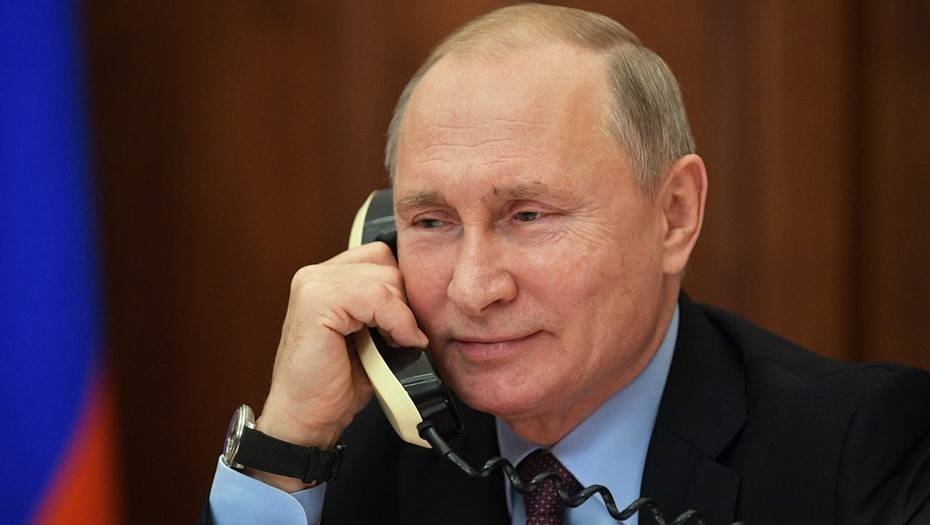 Путин обсудил с Зеленским передачу кораблей и поставки газа на Украину