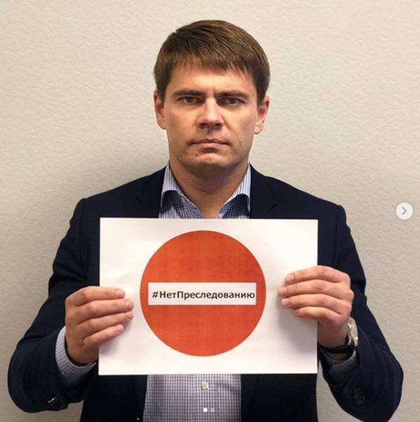 Депутат Сергей Боярский предложит Госдуме бороться с хейтерами в сети