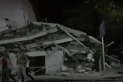 Сотни человек пострадали от мощного землетрясения в Албании - lenta.ru - Россия - Албания - Дуррес