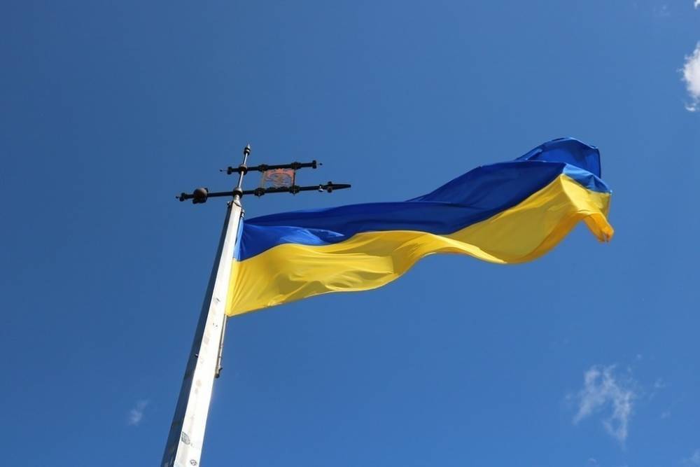 К посольству Украины в Москве принесли унитазы