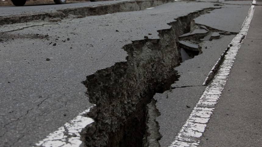 Разрушительное землетрясение произошло в Албании, пострадали сотни человек