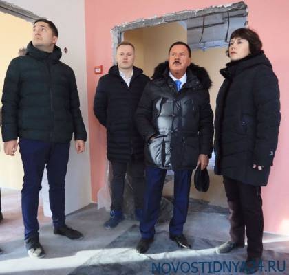 Александр Ходырев проинспектировал строительство детского сада «Белочка» в Королёве