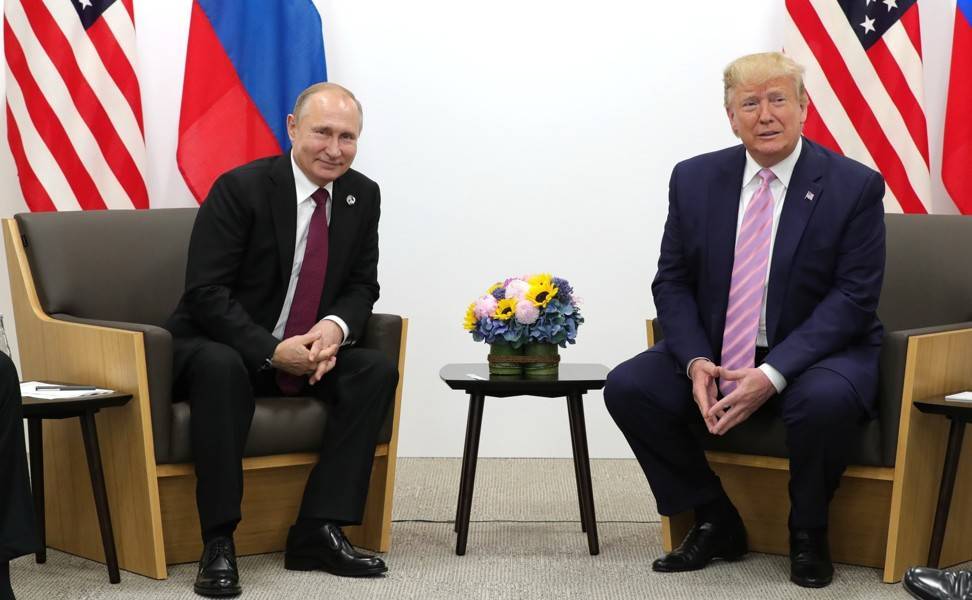 Песков оценил возможность встречи Путина и Трампа