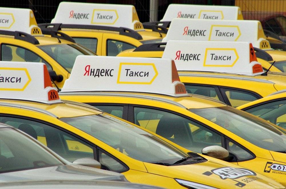 В разных городах России 20 тысяч водителей начали забастовку против крупных агрегаторов