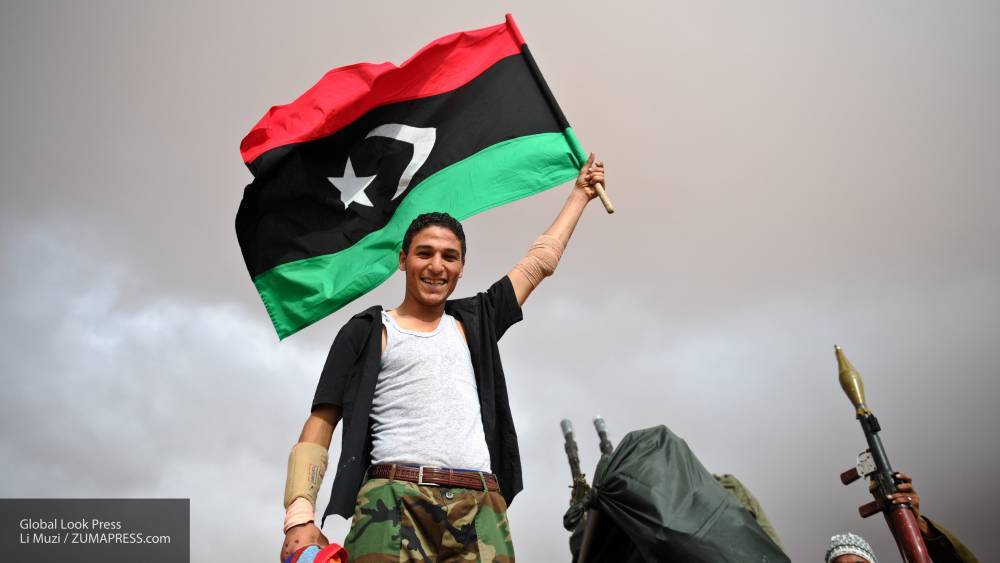 Турция вмешивается в дела Ливии, пополняя ряды террористов ПНС сирийскими боевиками