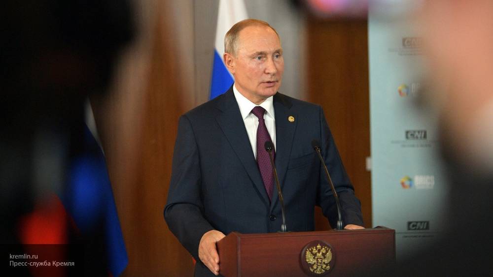 Путин объяснил необходимость ранней профориентации