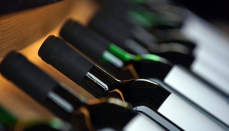 «Роскачество» оценило российские вина за 300–600 рублей за бутылку