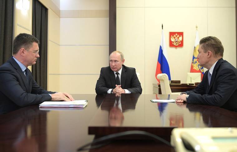 Путин обсудит вопросы готовности к зиме с главами регионов