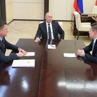 Путин обсудил с Новаком и Миллером российско-украинское взаимодействие в сфере энергетики