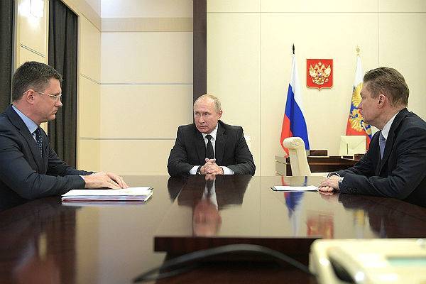 Путин вызвал к себе Новака и Миллера после разговора с Зеленским
