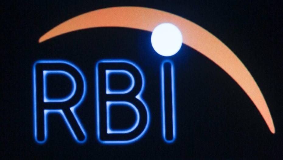 Группа RBI купила 50% Active Group