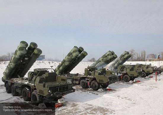 Вооружение России является мировым брендом, заявил Солонников