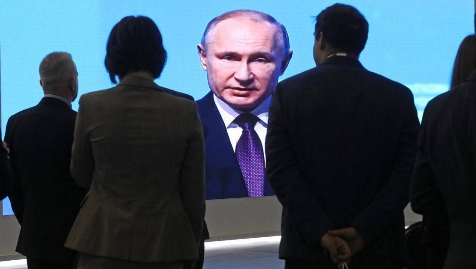 Путин откроет в Петербурге новую трассу в Москву вместе с главой Минтранса и "Автодора"