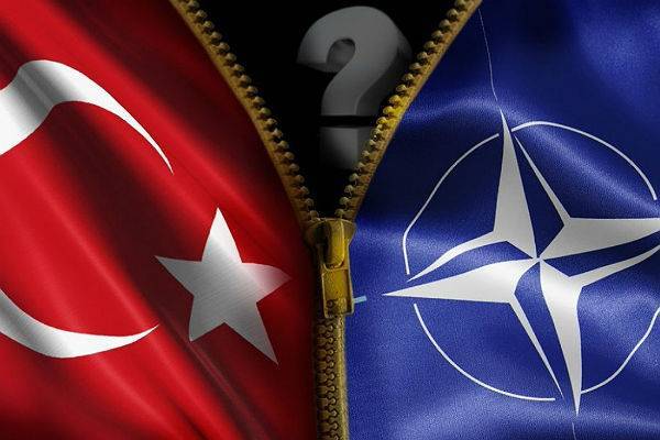 Турция отказалась помочь НАТО защититься от «российской угрозы»
