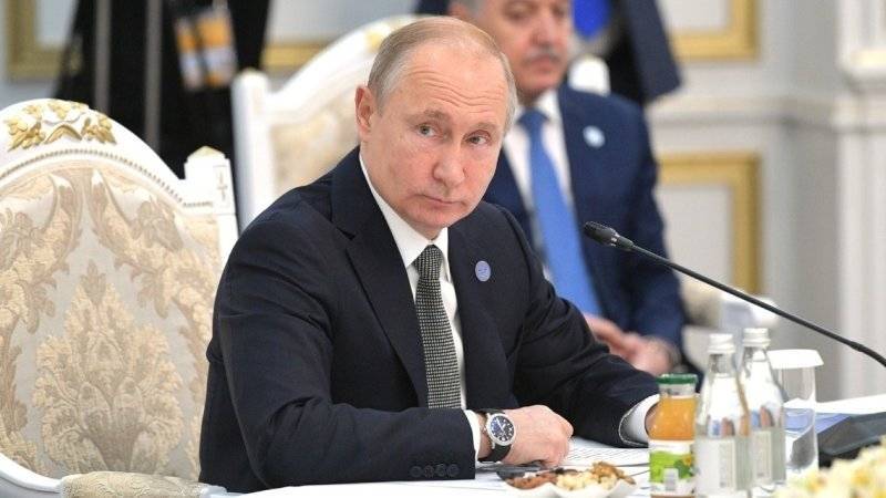 Песков сообщил, что Путин будет работать в Бишкеке 28 ноября