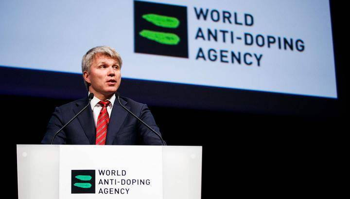 Министр спорта РФ Колобков призвал внимательней отнестись к антидопинговой работе