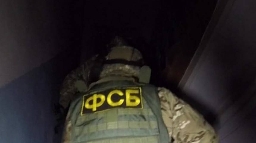 ФСБ пресекла деятельность группировки, занимавшейся контрабандой пороха из-за рубежа
