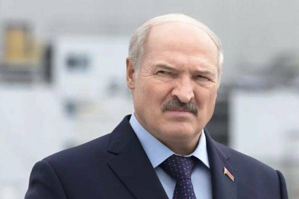Лукашенко отправился в Киргизию на саммит ОДКБ