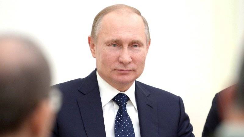Путин восхищен уровнем новой трассы М-11