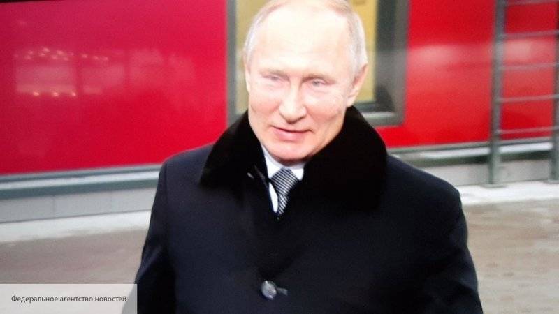 Путин оценил качество новой трассы «Москва – Санкт-Петербург», проехав по ней на Aurus