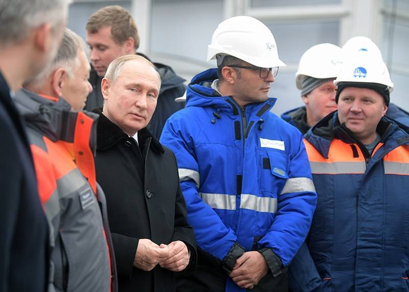 Путин открыл скоростную трассу Москва – Петербург