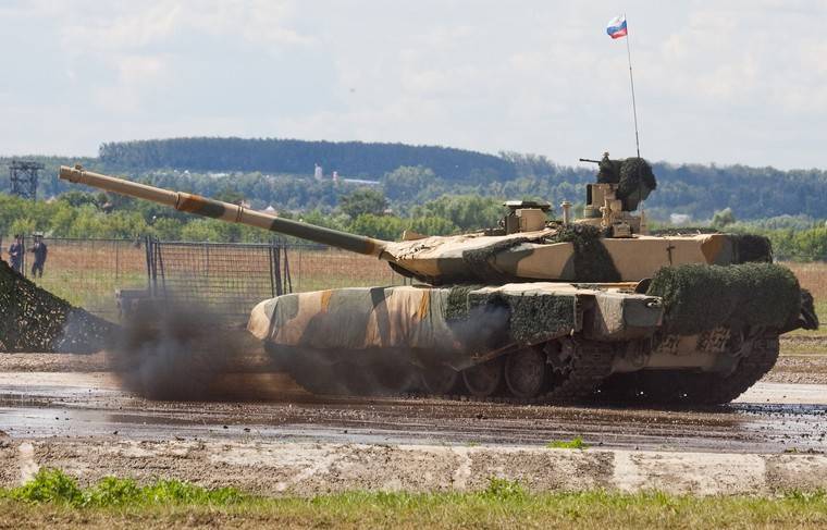 США назвали главный недостаток производства российских танков Т-90С в Индии