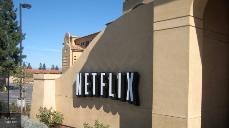 Netflix будет показывать свои фильмы в старейшем однозальном кинотеатре Нью-Йорка