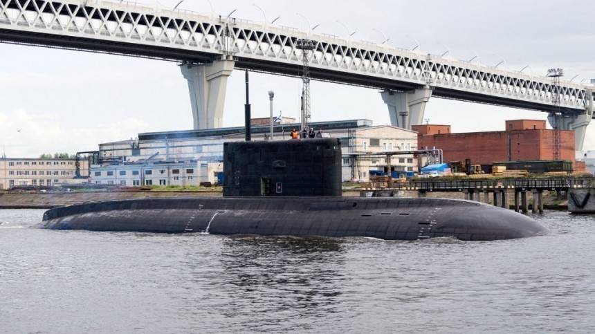 Путин осмотрел подлодку «Петропавловск-Камчатский» и побеседовал с ее экипажем