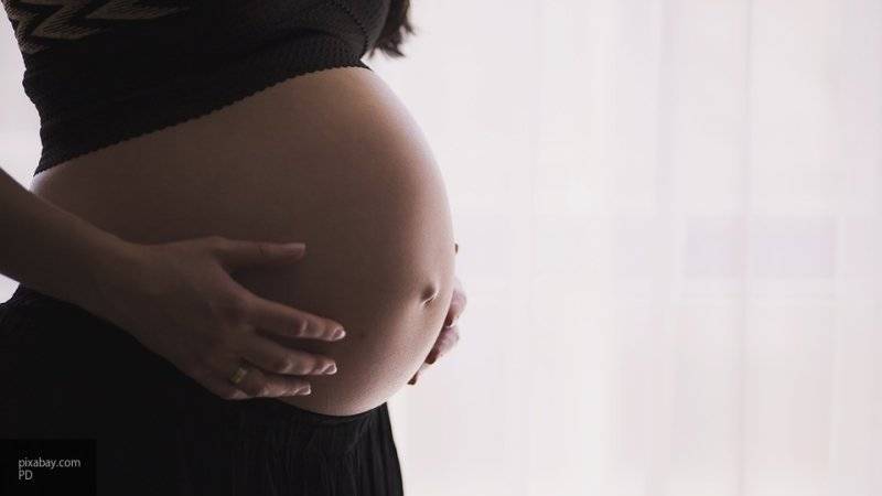 Смертность матерей при родах в России снижается, в отличии от США