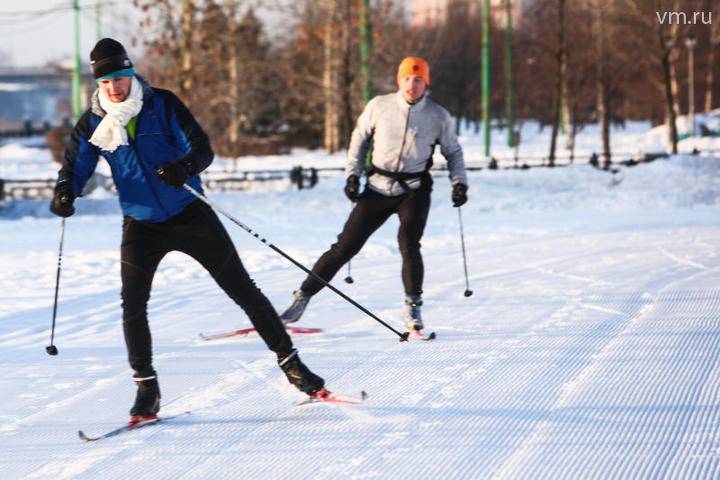 Жителей Москвы и области пригласили на массовый лыжный спуск в Дмитрове
