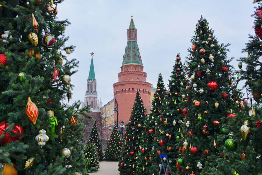 Новогоднее оформление Москвы завершится к 16 декабря