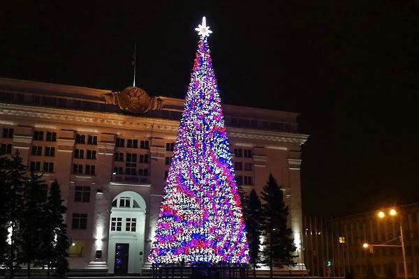 Мэр Кемерово объяснил, почему новогодняя елка стоит 18 миллионов