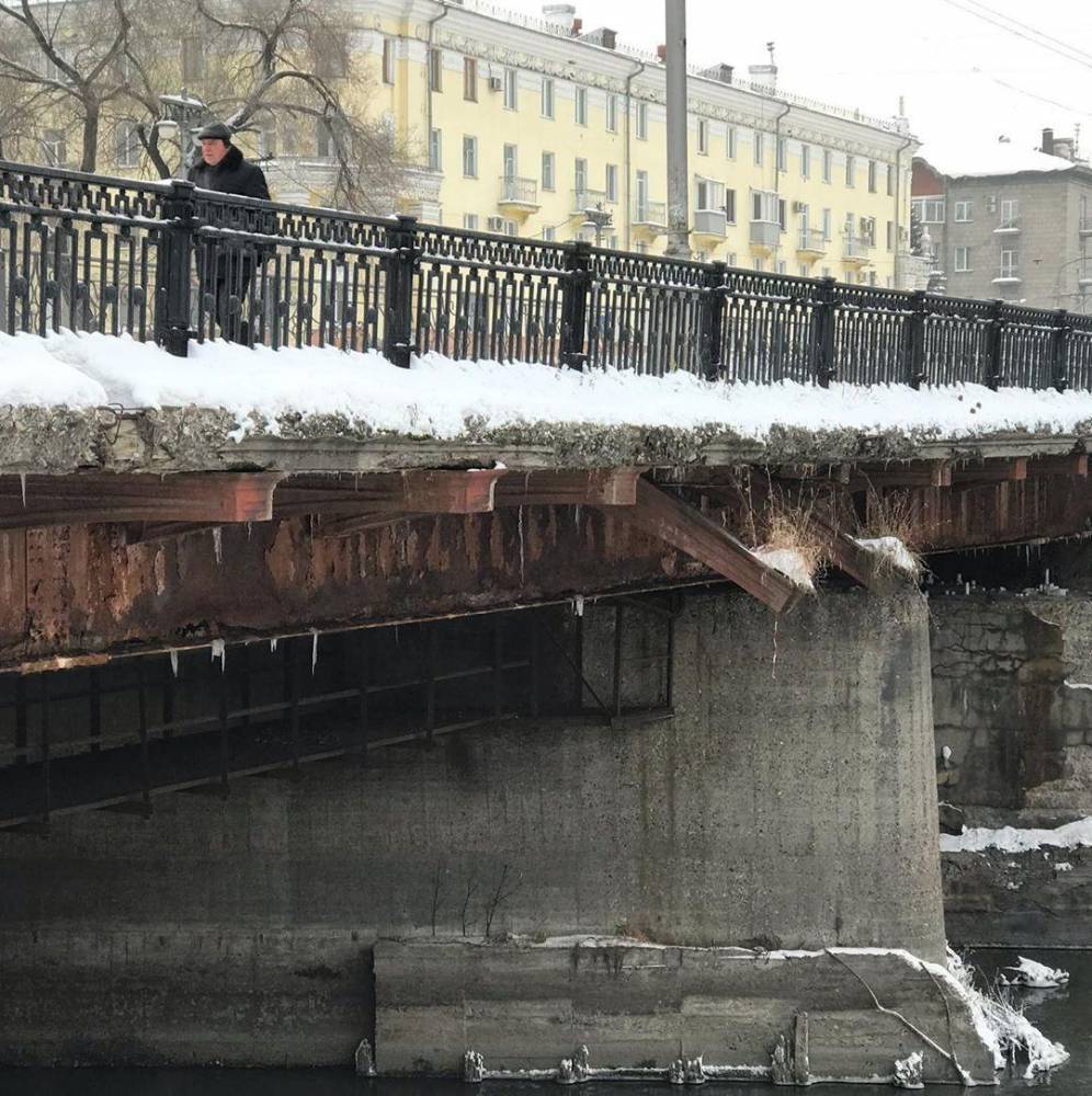 Глава Новокузнецка прокомментировал закрытие моста через реку Абу