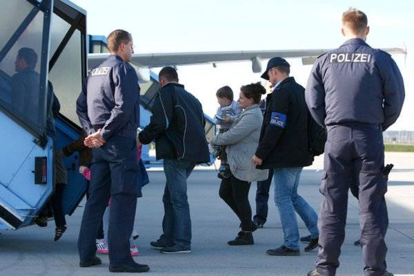 Граждан Азербайджана массово депортируют из Германии