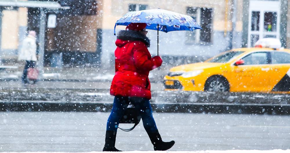 Синоптики рассказали москвичам об "обманчивом" снеге