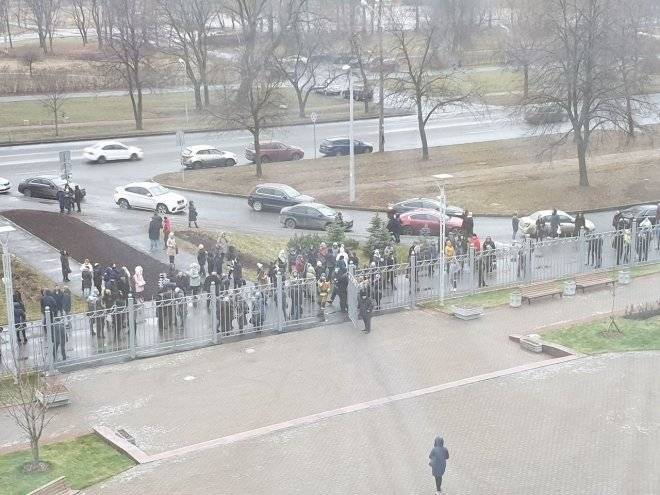 Здание Горсуда в Петербурге эвакуировали после сообщения о минировании