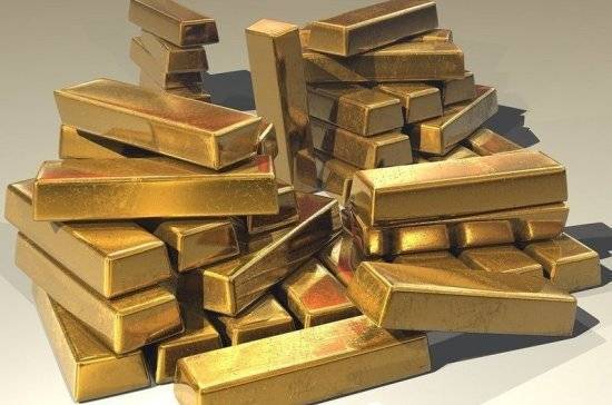 Эксперт объяснил, почему центральные банки увеличивают золотые запасы