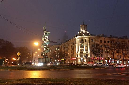 Коммунальные службы Воронежа устраняют последствия ледяного дождя