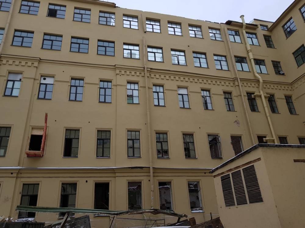 Суд обязал ИТМО отреставрировать обрушившееся здание на Ломоносова до ноября 2021 года