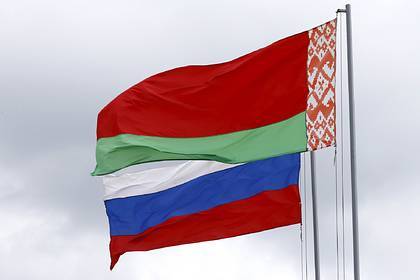 Стало известно отношение белорусов к России