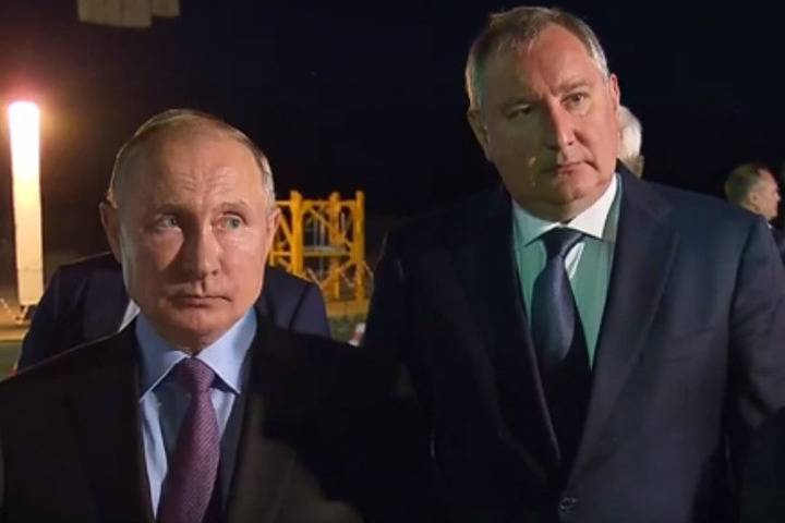 В «Роскосмосе» пояснили, почему Рогозин получает больше главы NASA