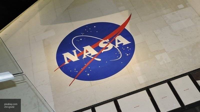 NASA планирует купить два места на российском "Союзе"