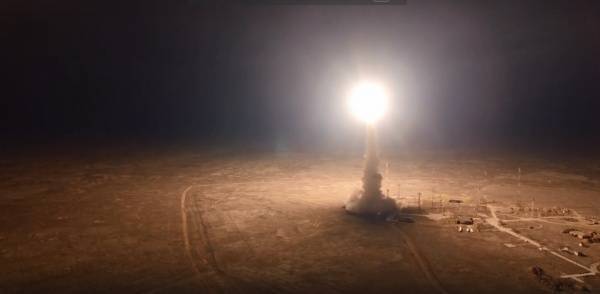 Минобороны опубликовало видео пуска ракеты "Тополь"